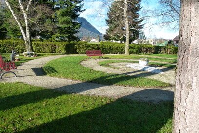 Natur-Urnenfriedhof Anif