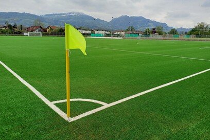 Umwandlung Naturrasenplatz in Kunstrasenfußballfeld Kuchl